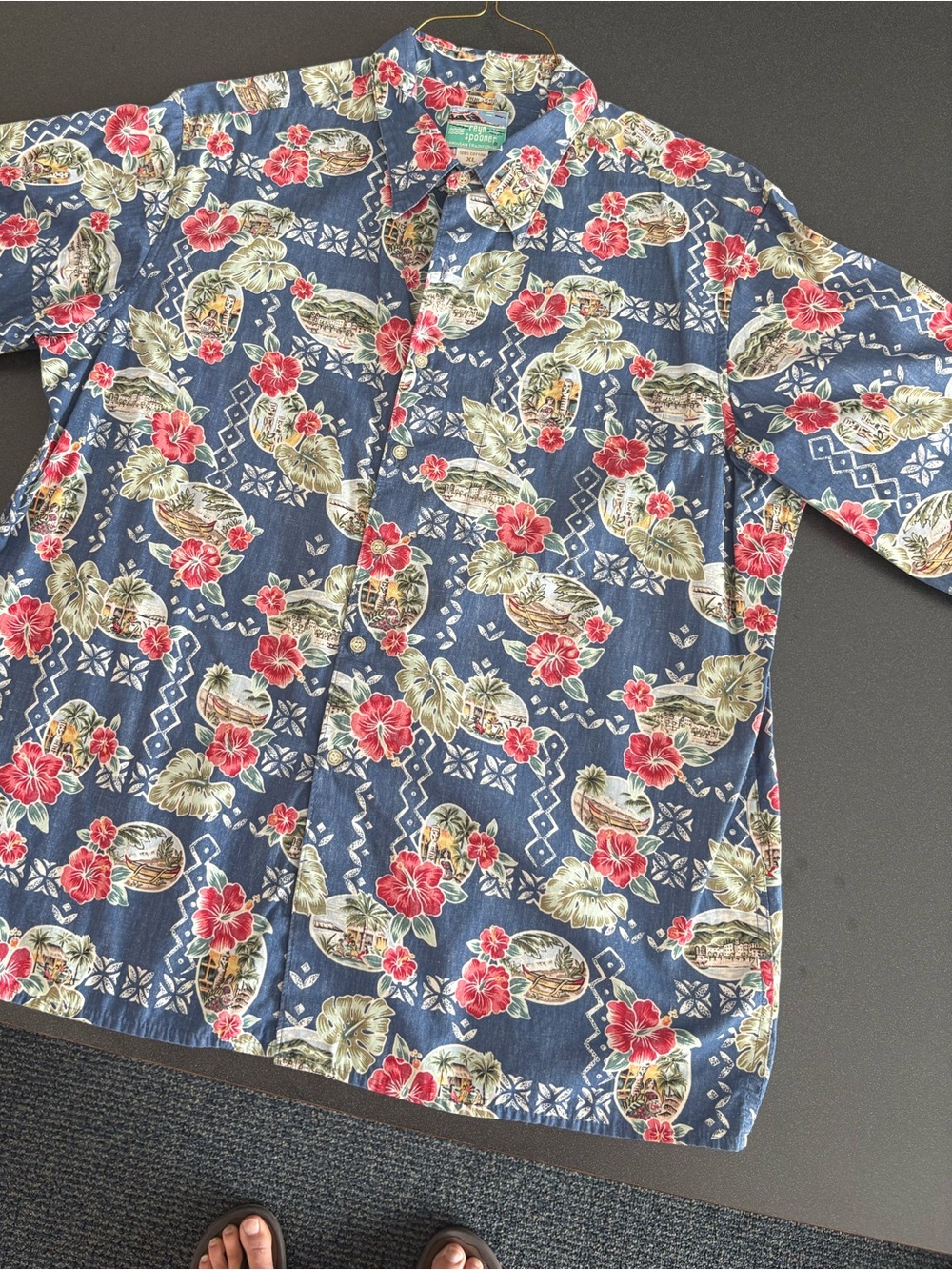 Reyn Spooner Blue Floral Hawaiian shirt